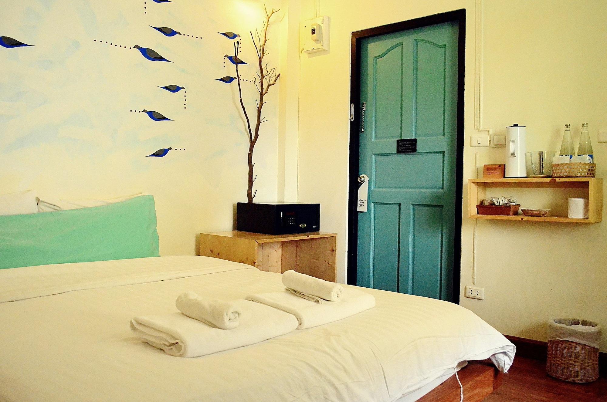Early Bird Bed & Breakfast (Adults Only) Chiang Mai Exterior foto