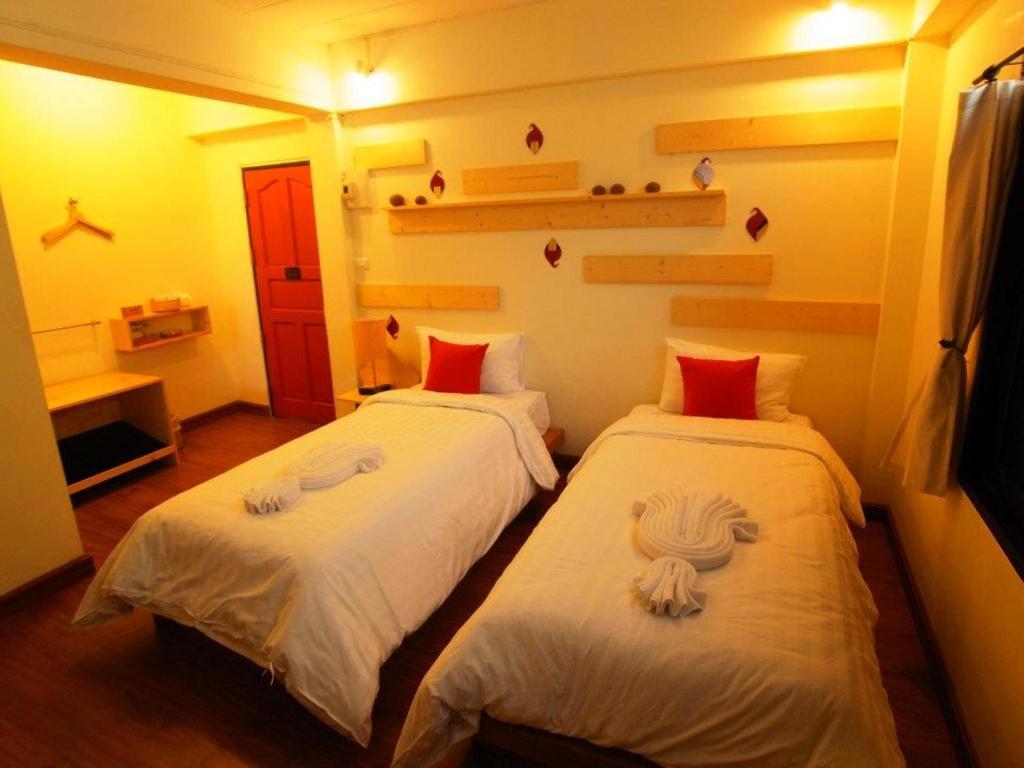 Early Bird Bed & Breakfast (Adults Only) Chiang Mai Zimmer foto