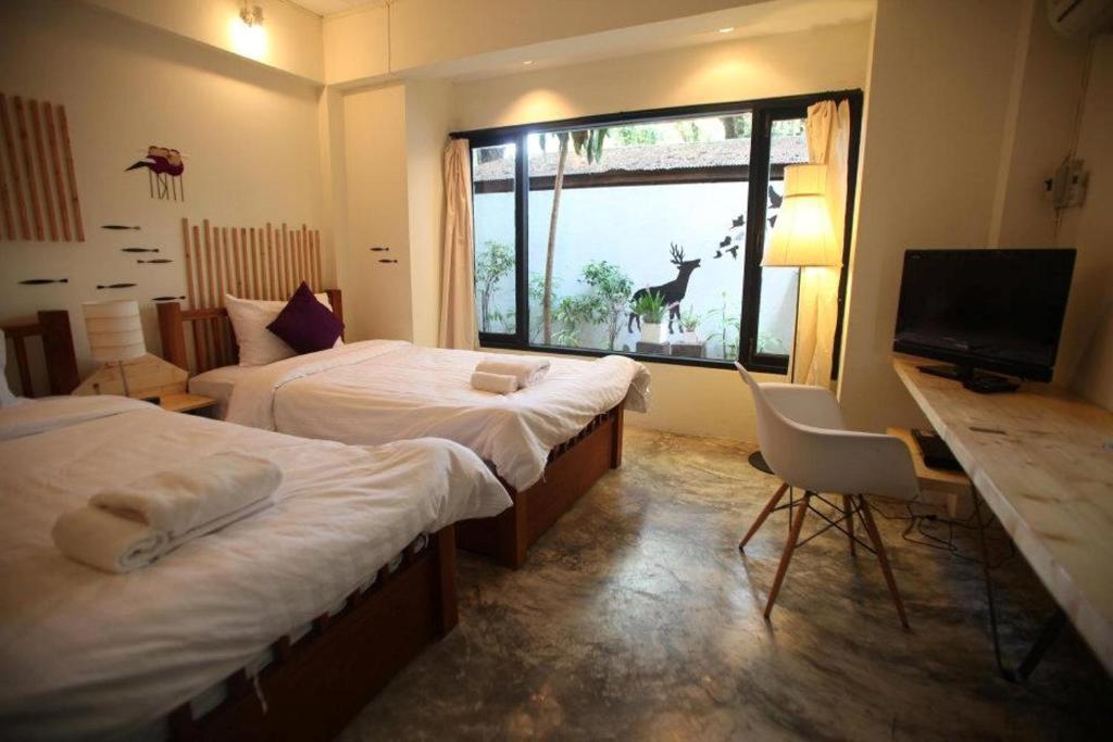 Early Bird Bed & Breakfast (Adults Only) Chiang Mai Zimmer foto