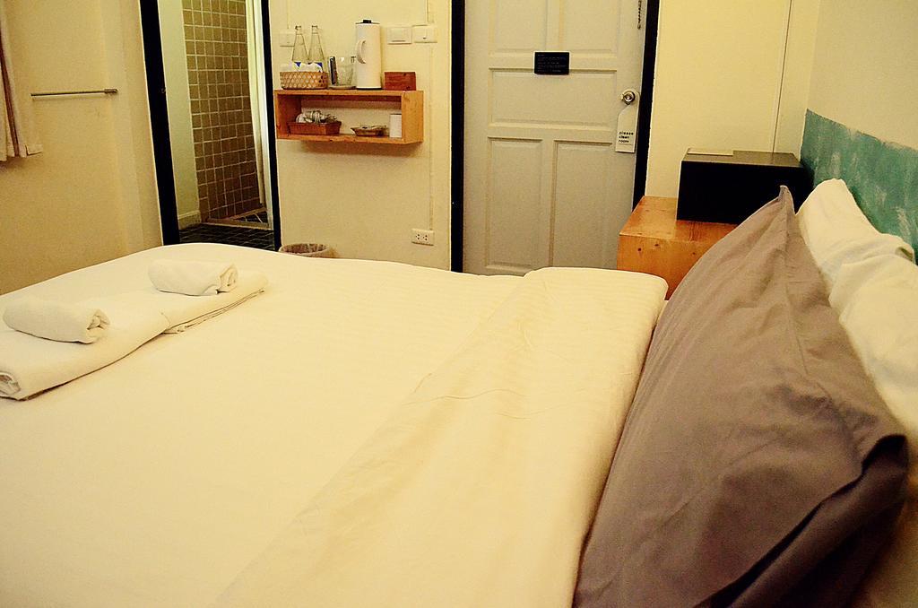 Early Bird Bed & Breakfast (Adults Only) Chiang Mai Exterior foto
